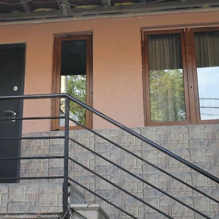 Family Apartament Lägenhet Tbilisi Exteriör bild
