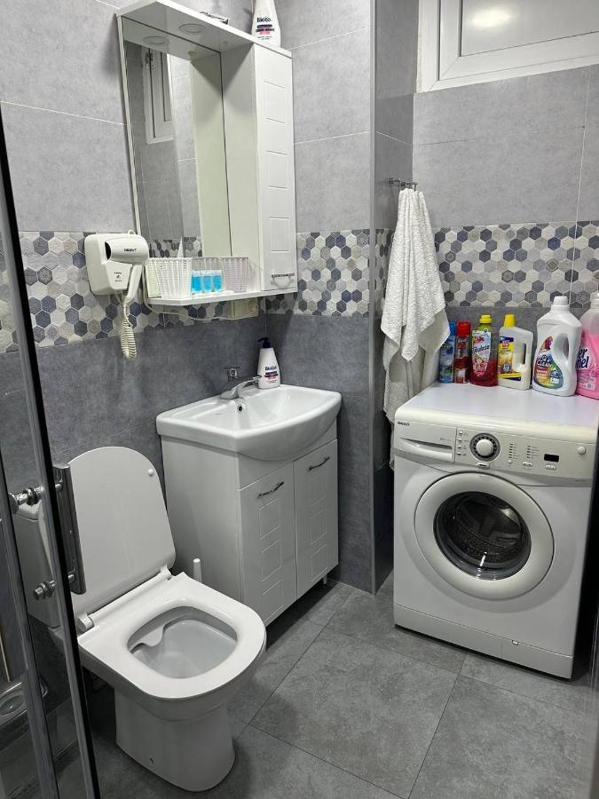 Family Apartament Lägenhet Tbilisi Exteriör bild